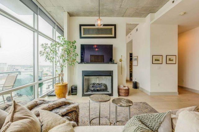 700 12th Ave S 1004, Nashville