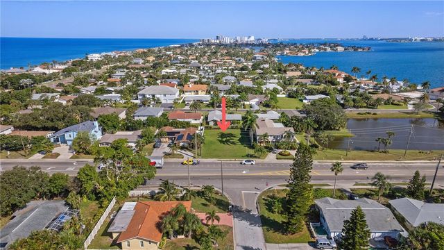 Causeway Boulevard, BELLEAIR BEACH