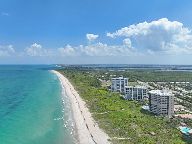 2900 N Highway A1a #ph-b, Hutchinson Island