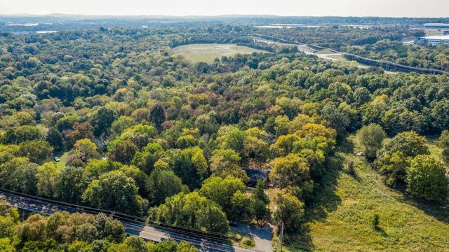 2640 E Division St, Mount Juliet