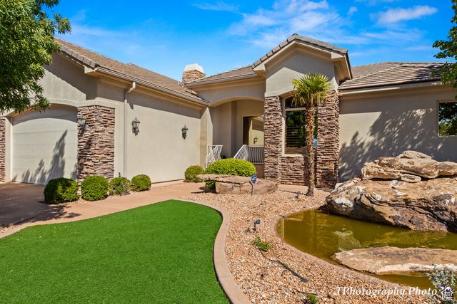 262 N Crestline Cir, St. George