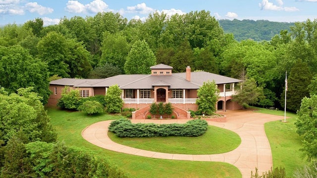 106b Timber Hills Rd, Hendersonville