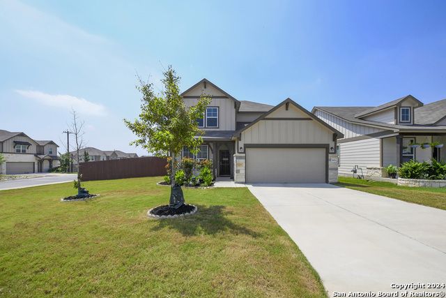 7606 Ponderosa Pine, Boerne