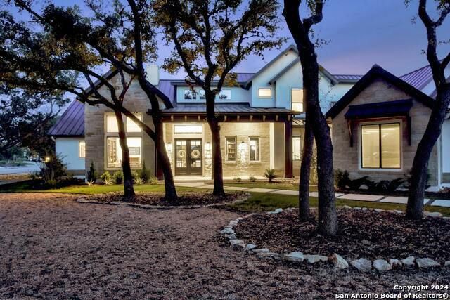 207 River Bend Place, Spring Branch