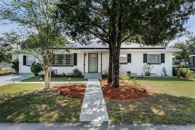 292 Tennessee Avenue, UMATILLA