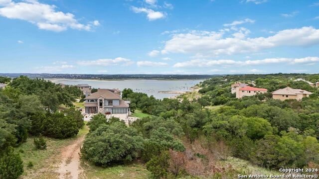 378 Oak Shores, Canyon Lake