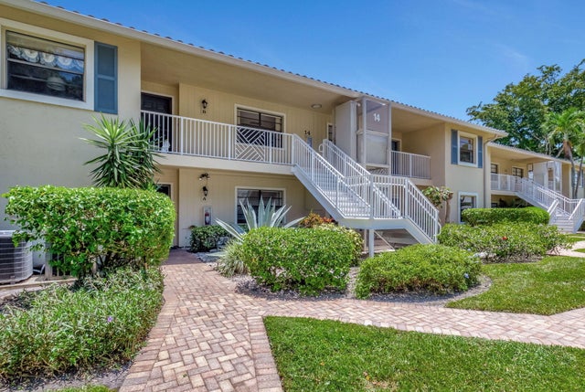 14 Westgate Lane #a, Boynton Beach
