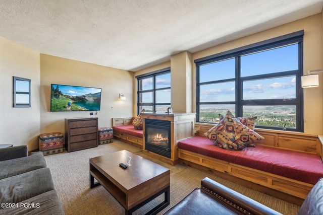 3855 Grand Summit Dr 604 606 Q4, Park City