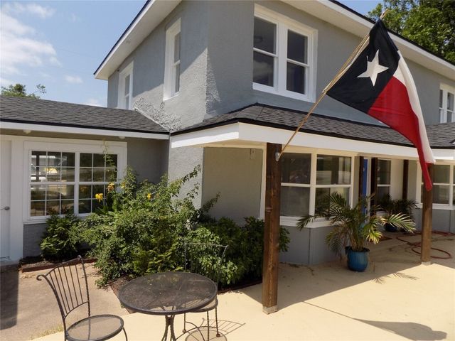 112 Us-290 Highway, Ledbetter