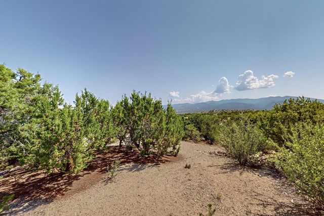 109 Valle Sereno, Santa Fe