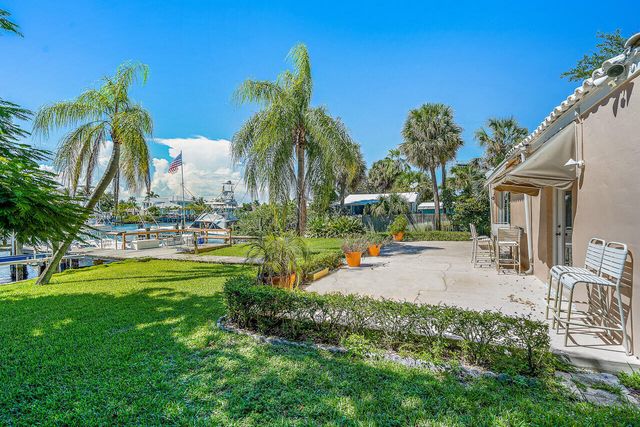 2034 Melody Lane, Palm Beach Gardens