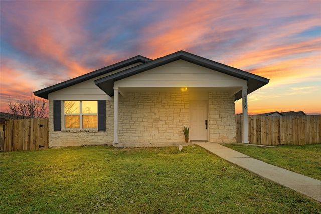 5736 Pinon Vista Drive, Austin
