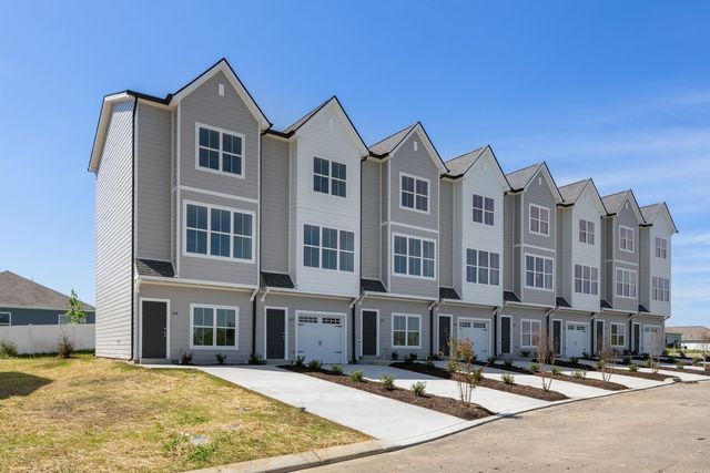 603 Harper Lndg, Chapel Hill