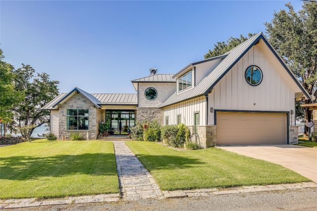 511 Island Lodges Drive, Buchanan Dam