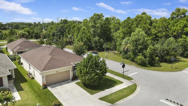 5780 Nw Pine Trail Cir, Port Saint Lucie