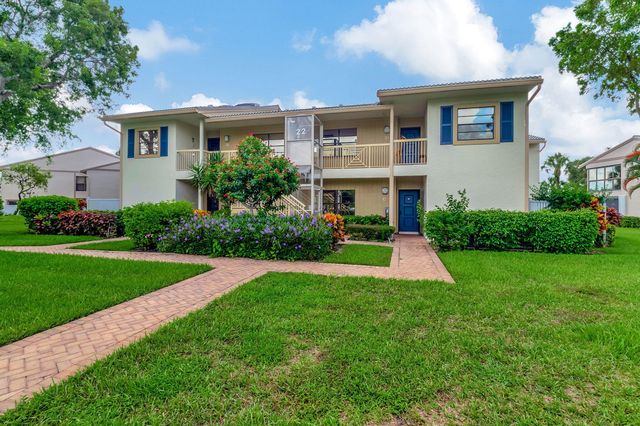 22 Eastgate Dr #c, Boynton Beach