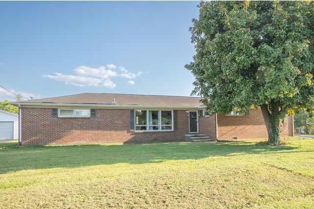 223 Cardinal Dr, Mc Minnville