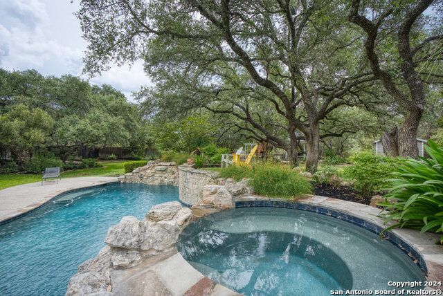 22903 Mangrove Dr, San Antonio