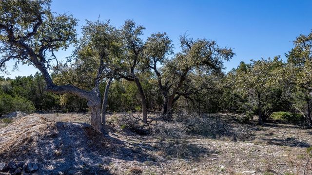 13510 Trautwein Road, Austin