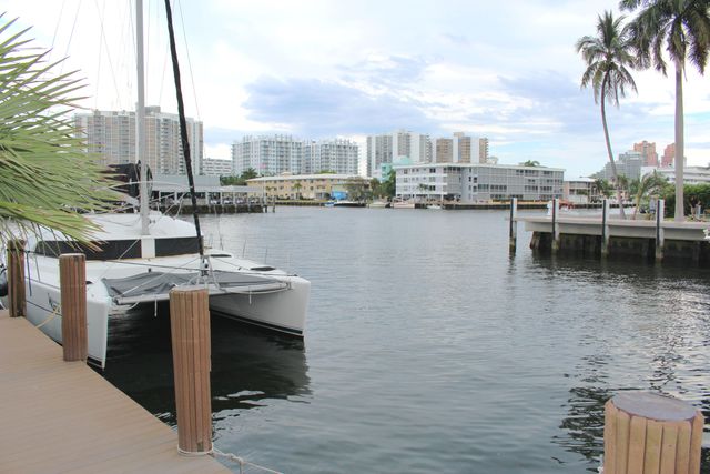 2900 Ne 30th St #a8, Fort Lauderdale