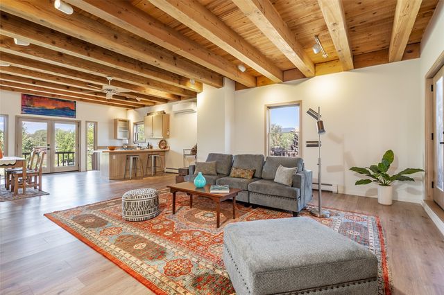 637 Alto Street # A, Santa Fe