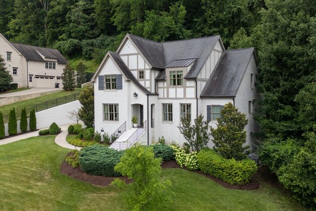 1049 Stockett Dr, Franklin