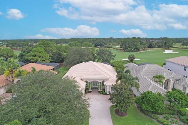 8732 Bally Bunion Rd, Port Saint Lucie