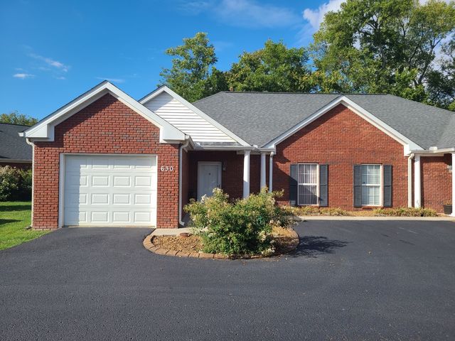 630 Whitthorne St, Shelbyville