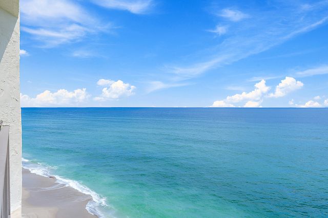 5420 N Ocean Dr #802, Singer Island