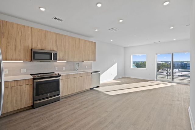 4802 S Congress Avenue 307, Austin