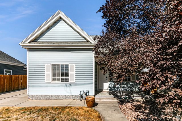 654 W 5th Ave, Midvale