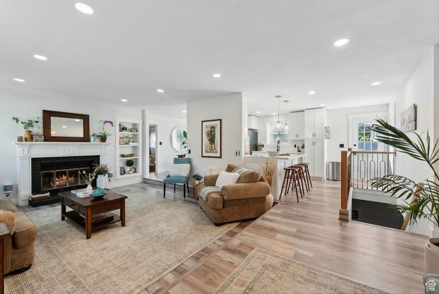 10164 S 2165 E, Sandy