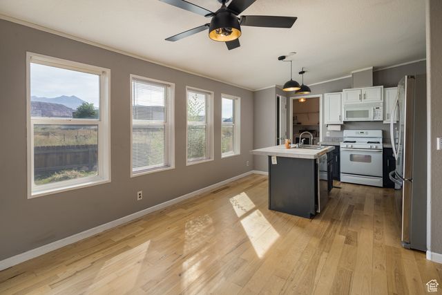 35 N Mt. Peale Dr, Moab