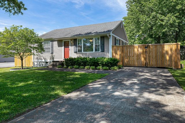 1166 W Main St, Franklin