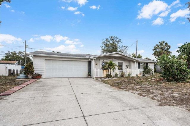4311 Oakfield Avenue, HOLIDAY