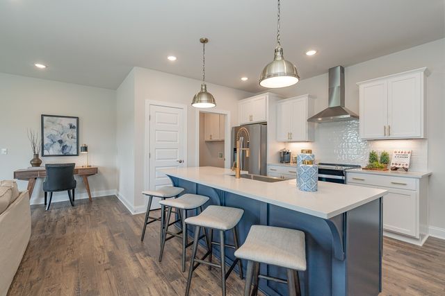 5313 Woodhall Lane H5, Spring Hill
