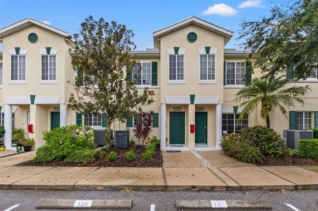 214 Cape Harbour Loop 105, BRADENTON