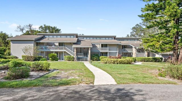 608 Olde Camelot Circle 3198-9, HAINES CITY