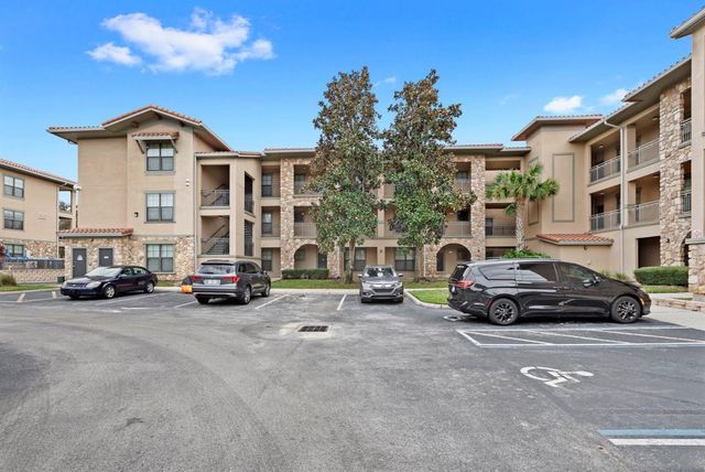 907 Charo Parkway 923, DAVENPORT