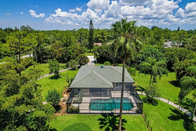 16972 W Lancashire Dr, Loxahatchee