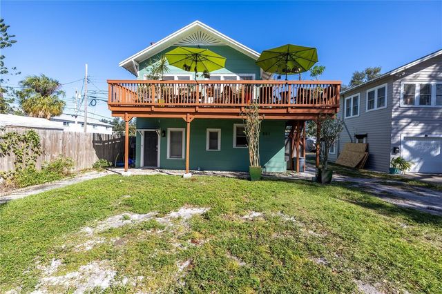 861 28th Avenue N, SAINT PETERSBURG