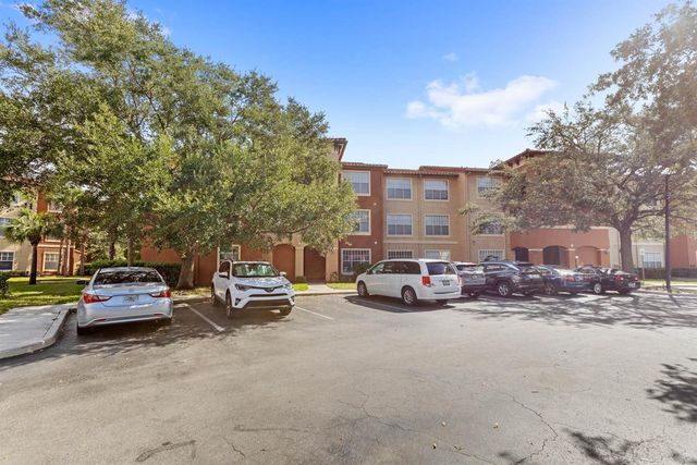 5524 Metrowest Boulevard 210, ORLANDO