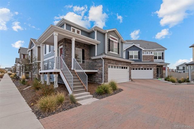 21844 E 44th Drive, Aurora