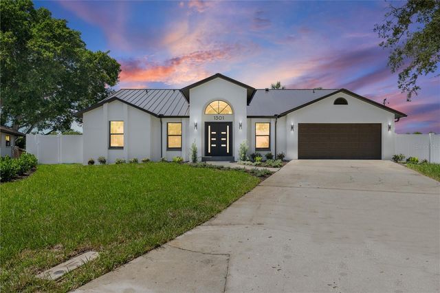 1301 48th Avenue Ne, SAINT PETERSBURG