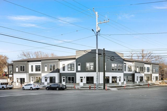 1272 3rd Ave S 202, Nashville