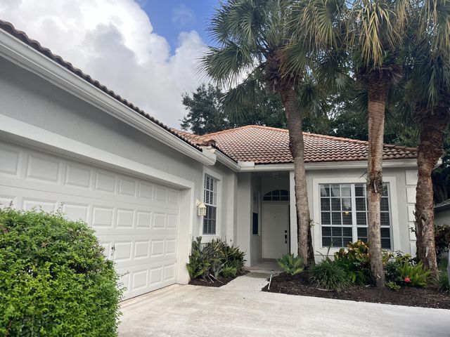 13608 Weyburne Dr, Delray Beach