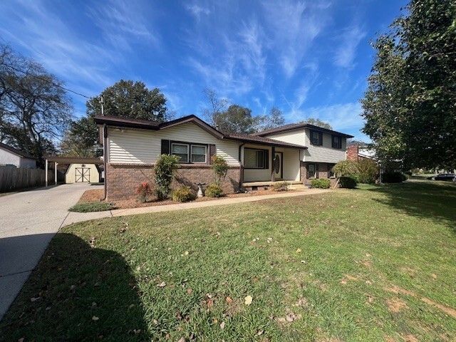 408 Beechwood Ct, Smyrna