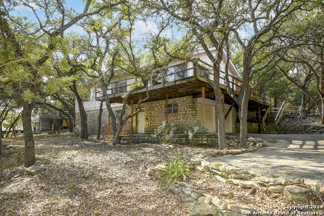 1327 Springwater, Canyon Lake
