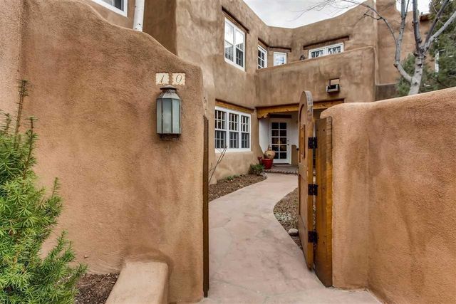 334 Unit Otero # 10-4, Santa Fe