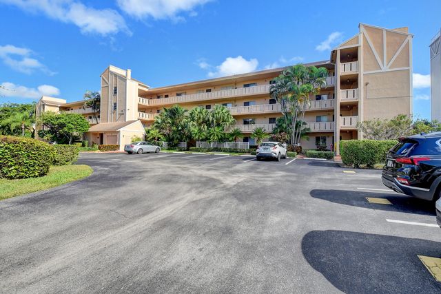 7006 Huntington Lane #206, Delray Beach